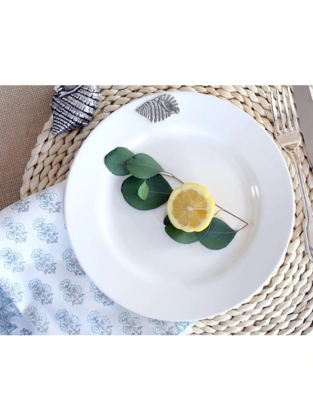 Arthur Court Coastal Nautical  Dinner Plates Set Of 6 Shell Accent